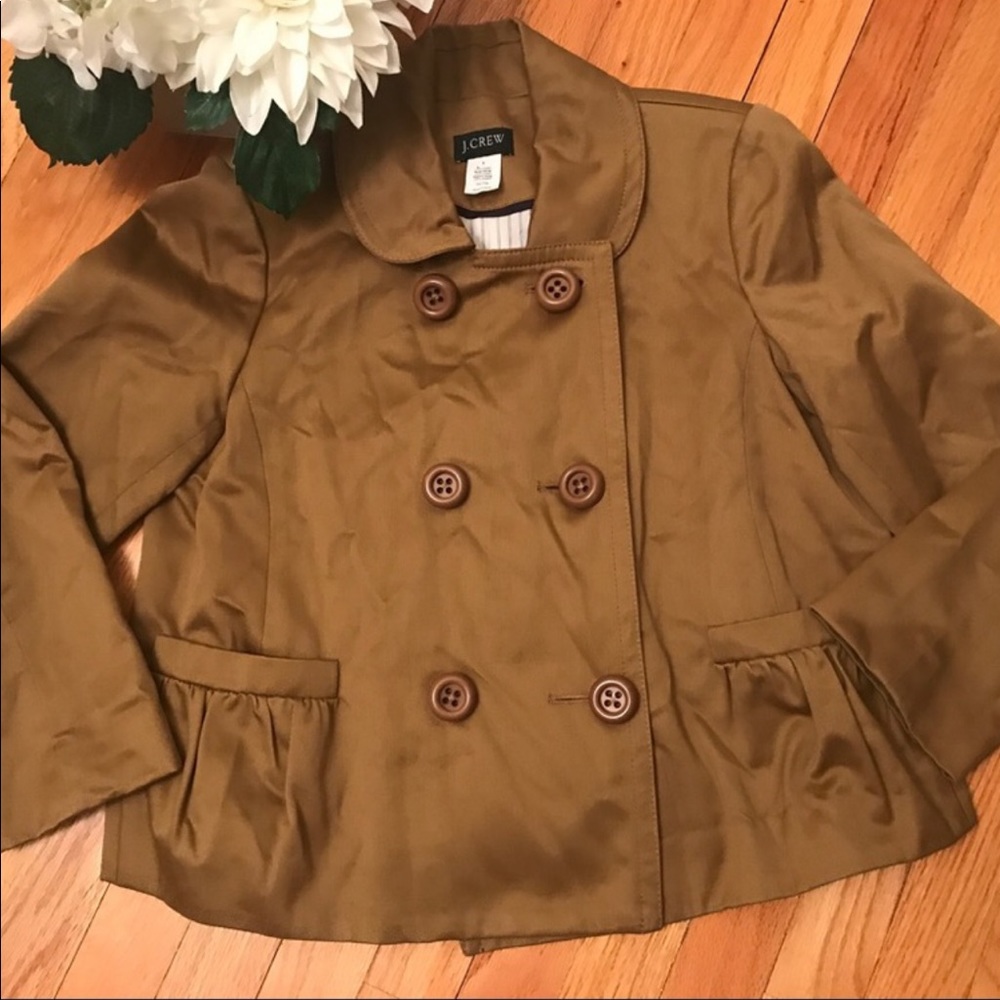 🔥🔥J. CREW: Babydoll Button Blazer!